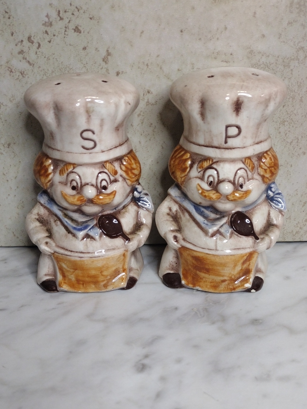 Vintage Treasure Craft USA Food Chef Salt and Pepper Shaker Set with Stoppers